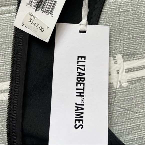 Elizabeth and James New Upton Laser
Cut Cropped Top - Picture 7 of 8